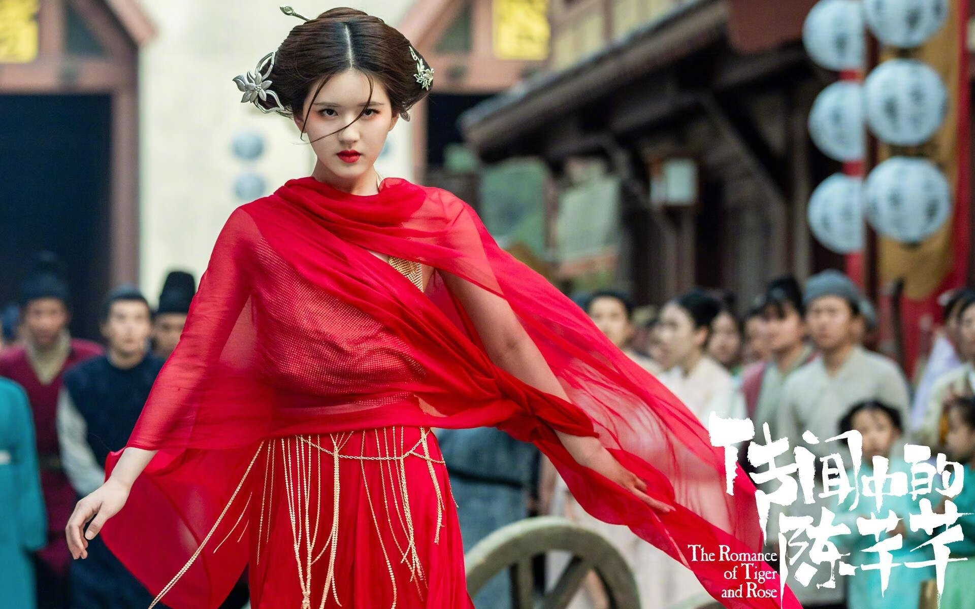 盛大颁奖典礼热闹举行，女足比赛营造氛围，女足获奖